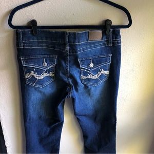 YMI Bootcut Jeans with Bling. Button-down Pockets. Dark Wash. Size 5